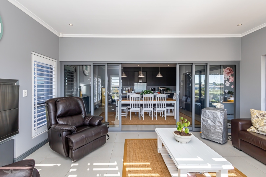 4 Bedroom Property for Sale in Langebaan Country Estate Western Cape